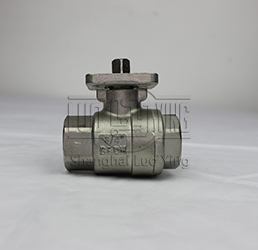 Two-piece female ball valve.jpg