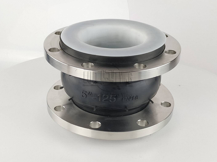 single flexible rubber joint.jpg